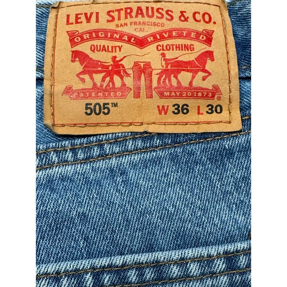 Levi’s 505 Regular Fit Light Wash Straight Leg Jeans Men’s 36x30 - Picture 5 of 12